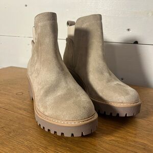 DOLCE VITA – SUEDE PLATFORM BOOTS – SIZE 8